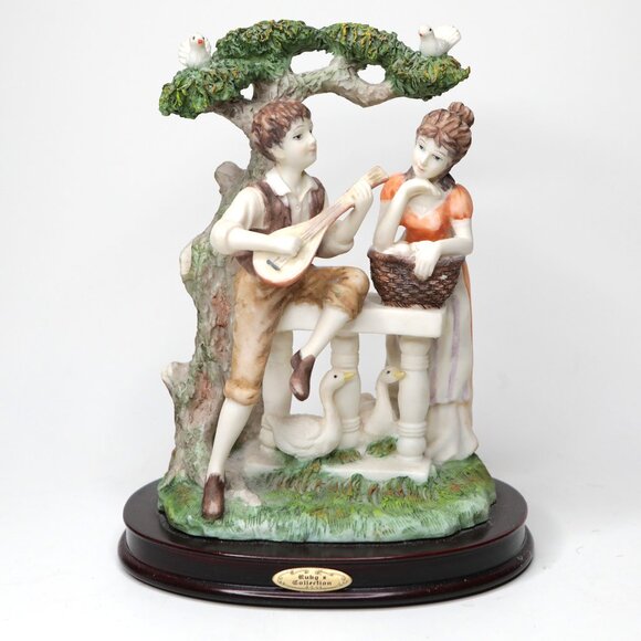 Ruby's Collection Romeo & Juliette Resin Wood Figurine Art Decor Romance Love - Picture 1 of 9